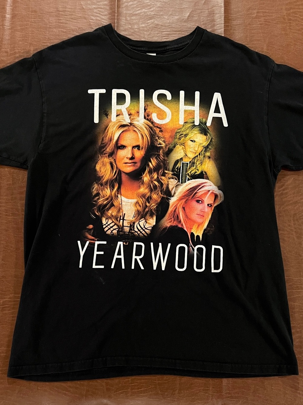 Trisha Yearwood Band Shirt - Size Large (Fit Medium)